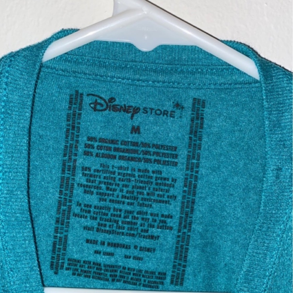 RARE Disney Perry the platypus spy T-shirt - Picture 3 of 4